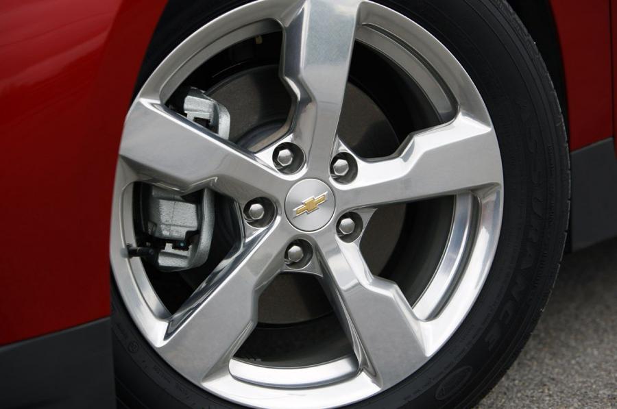  Chevrolet Volt 2011 года  (фото 226 из 356)